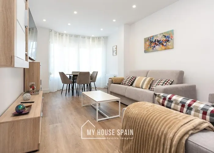 Myhousespain - Hermosa Casa Con Jardin En גיחון