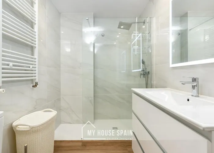 Myhousespain - Hermosa Casa Con Jardin En Vakantiehuis