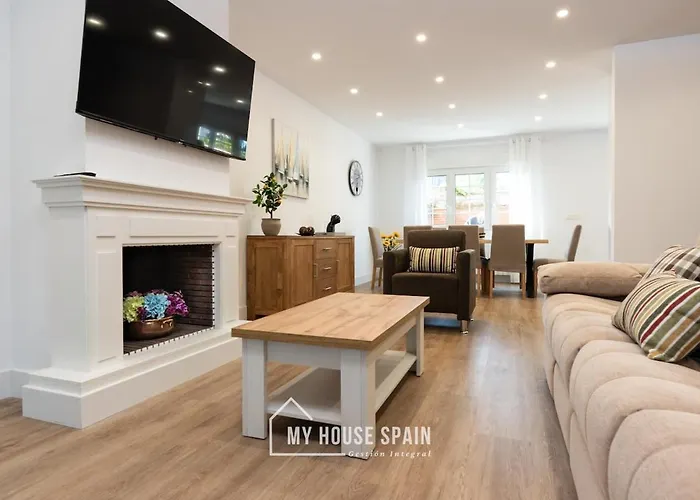 Myhousespain - Hermosa Casa Con Jardin En גיחון