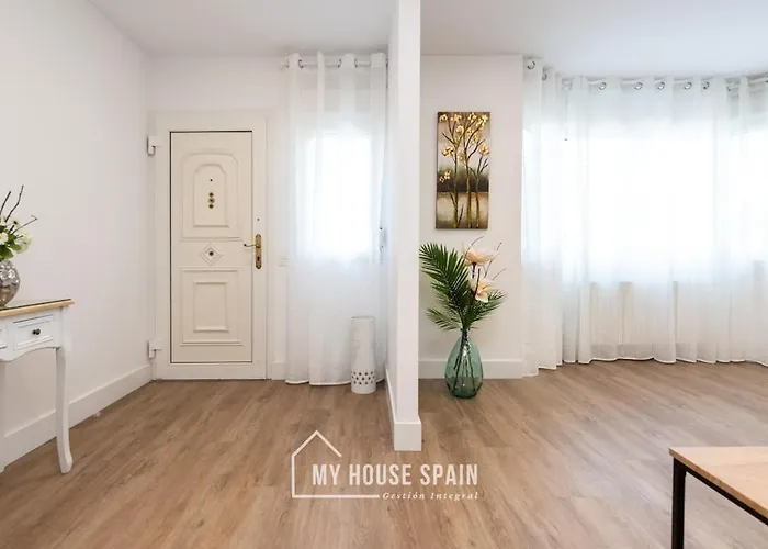 Vakantiehuis Myhousespain - Hermosa Casa Con Jardin En