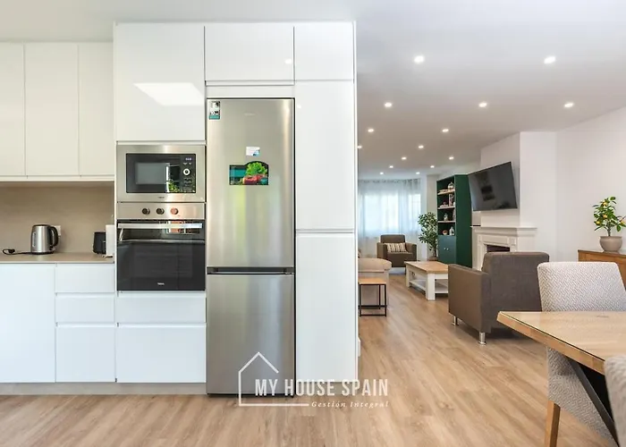 Myhousespain - Hermosa Casa Con Jardin En Vakantiehuis