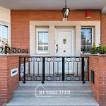 Сasa de vacaciones Myhousespain - Hermosa Casa Con Jardín En