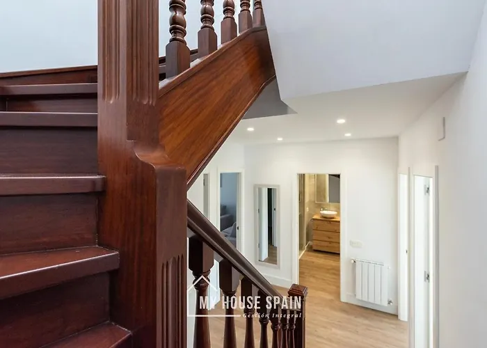 Myhousespain - Hermosa Casa Con Jardin En Tatil Evi